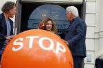 Amsterdam 7 september 2018
Presentatie stoptober 2018 door Froukje de Both met Katja Schuurman Jan Slagter en Kees v d Spek in Vondel CS.