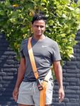 ijsselstein 1 augustus 2018
Karl Noten bij zijn praktijk .