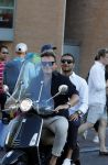 Amsterdam 3 augustus 2018
Leco v Zadelhoff en zijn partner Carlos Alberto 2 keer op 1 dag op hun vespa scooter.