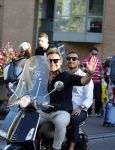 Amsterdam 3 augustus 2018
Leco v Zadelhoff en zijn partner Carlos Alberto 2 keer op 1 dag op hun vespa scooter.
