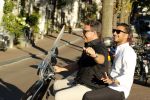 Amsterdam 3 augustus 2018
Leco v Zadelhoff en zijn partner Carlos Alberto 2 keer op 1 dag op hun vespa scooter.