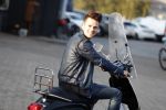 Amsterdam 2 september 2018
Levi v Kempen op zijn scooter.
