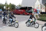 Waspik Waalwijk 26 augustus 2018
Huldiging Maarten v d Weijdenin Waalwijk en met familie bij zijn huis. Zijn vrouw Daisy en kinderen Phileine en Robien waren er natuurlijk bij.
