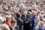 Waspik Waalwijk 26 augustus 2018
Huldiging Maarten v d Weijdenin Waalwijk en met familie bij zijn huis. Zijn vrouw Daisy en kinderen Phileine en Robien waren er natuurlijk bij.