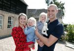 Waspik Waalwijk 26 augustus 2018
Huldiging Maarten v d Weijdenin Waalwijk en met familie bij zijn huis. Zijn vrouw Daisy en kinderen Phileine en Robien waren er natuurlijk bij.