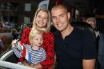 Waspik Waalwijk 26 augustus 2018
Huldiging Maarten v d Weijdenin Waalwijk en met familie bij zijn huis. Zijn vrouw Daisy en kinderen Phileine en Robien waren er natuurlijk bij.