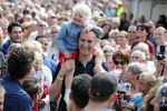 Waspik Waalwijk 26 augustus 2018
Huldiging Maarten v d Weijdenin Waalwijk en met familie bij zijn huis. Zijn vrouw Daisy en kinderen Phileine en Robien waren er natuurlijk bij.