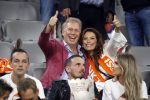 Amsterdam 6 mei 2018
Nederland-Peru 2-1 . Afscheidswedstrijd Wesley Sneijder . Zijn vrouw Yolanthe Sneijder Cabau en zoons Jessey en Xess Xava zijn natuurlijk aanwezig. Marcel Boekhoorn met zijn vriendin Rebecca Cabau.