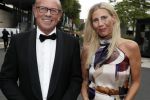 Hilversum 3 september 2018
Telegraaf voetballer van het jaar in studio 21. Mart v d Heuvel met vrouw