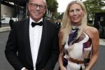 Hilversum 3 september 2018
Telegraaf voetballer van het jaar in studio 21. Mart v d Heuvel met vrouw
