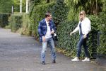 Amsterdam 25 augustus 2018
Martijn Krabbe gaat met zijn zoon achilles en zijn nieuwe vriendin Deborah Wietzes boodschappen doen.