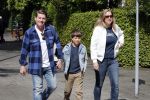 Amsterdam 25 augustus 2018
Martijn Krabbe gaat met zijn zoon achilles en zijn nieuwe vriendin Deborah Wietzes boodschappen doen.