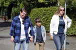 Amsterdam 25 augustus 2018
Martijn Krabbe gaat met zijn zoon achilles en zijn nieuwe vriendin Deborah Wietzes boodschappen doen.
