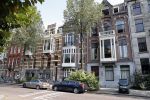 Amsterdam 1 augustus 2018
Nikkie Plessen en partner Ruben Bontekoe hebben het huis naast hun huidige huis gekocht.