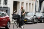 Amsterdam 4 september 2018
Oscar Aerts met zijn zoontje op de fiets.