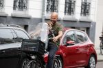 Amsterdam 4 september 2018
Oscar Aerts met zijn zoontje op de fiets.