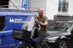 Amsterdam 4 september 2018
Oscar Aerts met zijn zoontje op de fiets.