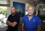 Leiderdorp 3 augustus 2018
Dick Wieriks (zwart shirt) en Rob Rijsbergen thuis . Patricia Paay heeft een tijdje bij ze gewoond.