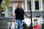 Amsterdam 29 augustus 2018
Robert jensen doet boodschappen.