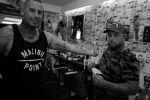 Eindhoven 28 augustus 2018
Rolf Tangel laat bij Dannyâ€™s tattooshop in Eindhoven zijn Barbie Samantha tatoos weghalen.