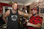 Eindhoven 28 augustus 2018
Rolf Tangel laat bij Dannyâ€™s tattooshop in Eindhoven zijn Barbie Samantha tatoos weghalen.