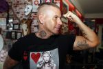 Eindhoven 28 augustus 2018
Rolf Tangel laat bij Dannyâ€™s tattooshop in Eindhoven zijn Barbie Samantha tatoos weghalen.