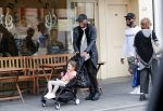 Amsterdam 9 september 2018
Sunnery James met zijn kinderen en een vriend op straat.