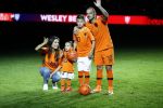Amsterdam 6 mei 2018
Nederland-Peru 2-1 . Afscheidswedstrijd Wesley Sneijder . Zijn vrouw Yolanthe Sneijder Cabau en zoons Jessey en Xess Xava zijn natuurlijk aanwezig.
