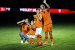 Amsterdam 6 mei 2018
Nederland-Peru 2-1 . Afscheidswedstrijd Wesley Sneijder . Zijn vrouw Yolanthe Sneijder Cabau en zoons Jessey en Xess Xava zijn natuurlijk aanwezig.