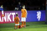 Amsterdam 6 mei 2018
Nederland-Peru 2-1 . Afscheidswedstrijd Wesley Sneijder . Zijn vrouw Yolanthe Sneijder Cabau en zoons Jessey en Xess Xava zijn natuurlijk aanwezig.