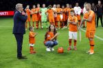 Amsterdam 6 mei 2018
Nederland-Peru 2-1 . Afscheidswedstrijd Wesley Sneijder . Zijn vrouw Yolanthe Sneijder Cabau en zoons Jessey en Xess Xava zijn natuurlijk aanwezig.
