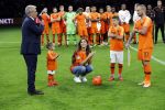 Amsterdam 6 mei 2018
Nederland-Peru 2-1 . Afscheidswedstrijd Wesley Sneijder . Zijn vrouw Yolanthe Sneijder Cabau en zoons Jessey en Xess Xava zijn natuurlijk aanwezig.