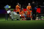 Amsterdam 6 mei 2018
Nederland-Peru 2-1 . Afscheidswedstrijd Wesley Sneijder . Zijn vrouw Yolanthe Sneijder Cabau en zoons Jessey en Xess Xava zijn natuurlijk aanwezig. Andre Hazes zong voor Wesley