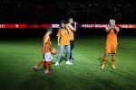 Amsterdam 6 mei 2018
Nederland-Peru 2-1 . Afscheidswedstrijd Wesley Sneijder . Zijn vrouw Yolanthe Sneijder Cabau en zoons Jessey en Xess Xava zijn natuurlijk aanwezig.
