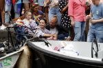 Amsterdam 3 augustus 2019
Gaypride in de grachten van Amsterdam.
Birgit Schuurman met haar nieuwe vriend Sander v Haarlem.