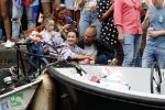 Amsterdam 3 augustus 2019
Gaypride in de grachten van Amsterdam.
Birgit Schuurman met haar nieuwe vriend Sander v Haarlem.