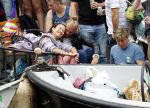 Amsterdam 3 augustus 2019
Gaypride in de grachten van Amsterdam.
Birgit Schuurman met haar nieuwe vriend Sander v Haarlem.