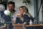 Amsterdam 28 augustus 2019
Candy Dulfer met vriend Rafael op terras en daarna op de fiets in Amsterdam.