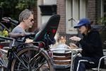 Amsterdam 3 augustus 2019
Carice v Houten met haar vriend Guy Pierce en hiun kindje.