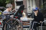 Amsterdam 3 augustus 2019
Carice v Houten met haar vriend Guy Pierce en hiun kindje.