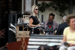 Amsterdam 28 augustus 2019
Chantal janzen met man Marco Geeratz en hun zoontje op de cornelis schuytstraat.