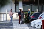 Hilversum 23 augustus 2019
Dionne Stax heeft laatse uitzending van het NOS Journaal . Haar vriend Sytse Oudkerk komt als verrassing naar de studio op het mediapark. Astrid Kersseboom begeleid haar naar buiten met nog 2 collegaâ€™s