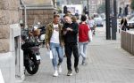 Amsterdam 22 augustus 2019
Djarno Hofland met zijn nieuwe mercedes.