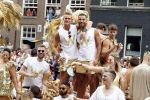 Amsterdam 3 augustus 2019
Gaypride in de grachten van Amsterdam.
Ferry Doedens met vriend