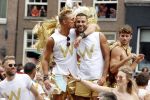 Amsterdam 3 augustus 2019
Gaypride in de grachten van Amsterdam.
Ferry Doedens met vriend