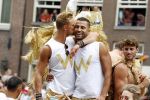 Amsterdam 3 augustus 2019
Gaypride in de grachten van Amsterdam.
Ferry Doedens met vriend