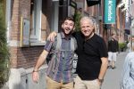 Amsterdam 21 augustus 2019
Gordon net terug uit afkickkliniek arriveert bij zijn zaak en huis in Amsterdam zuid.
Gordon met fans .