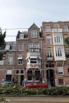Amsterdam 21 augustus 2019
Gordon net terug uit afkickkliniek arriveert bij zijn zaak en huis in Amsterdam zuid.
Gordon is ook ruim 8 kg afgevallen.