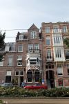 Amsterdam 21 augustus 2019
Gordon net terug uit afkickkliniek arriveert bij zijn zaak en huis in Amsterdam zuid.
Gordon is ook ruim 8 kg afgevallen.