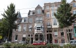 Amsterdam 21 augustus 2019
Gordon net terug uit afkickkliniek arriveert bij zijn zaak en huis in Amsterdam zuid.
Gordon is ook ruim 8 kg afgevallen.